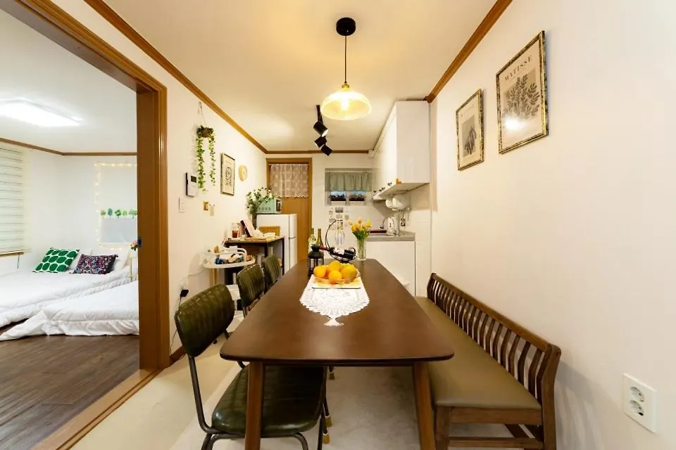 Sillim House Apartment Seoul