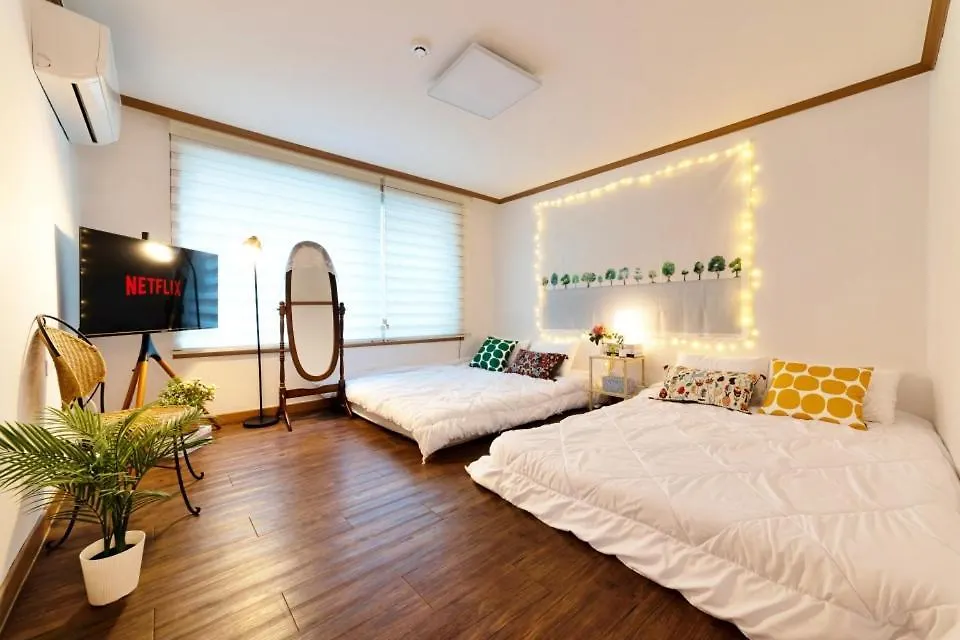 Sillim House Apartment Seoul